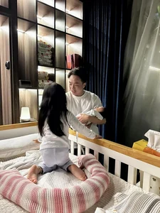 Cuong Do La’s Daughter Suchin Shows Off Model Genes and Elegant Style - image 7