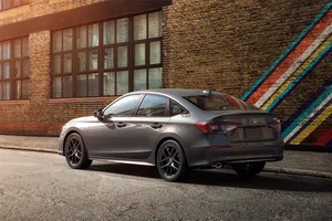 2026 Honda Civic Reveal: Upgraded Interior and Premium Features - image 6