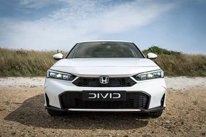2026 Honda Civic Reveal: Upgraded Interior and Premium Features - image 5
