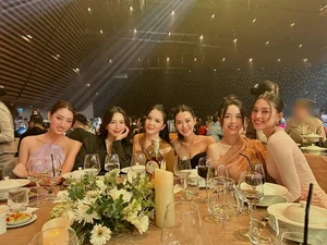 Miss Vietnam Tieu Vy Catches the Bridal Bouquet at Phuong Anh’s Wedding - image 0