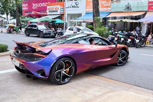 McLaren 750S Supercar: A Rare Engineering Marvel Spotted in Da Lat - image 10