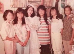 Rare Youth Photos of Vietnamese Diva Thanh Lam and Her Beautiful Mother - image 1