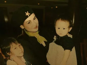 Rare Youth Photos of Vietnamese Diva Thanh Lam and Her Beautiful Mother - image 2