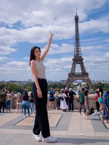 Gen Z Volleyball Stars: Balancing Athletic Excellence and Casual Glamour - image 9