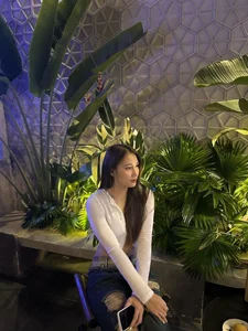 Gen Z Volleyball Stars: Balancing Athletic Excellence and Casual Glamour - image 6