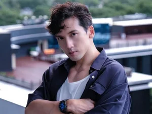 Kenny Kwan’s Ageless Visuals and the Hilarious Kissing Scene Secrets - image 1