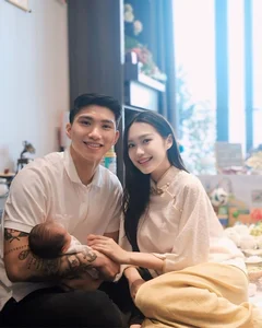 Footballer Doan Van Hau's Son Gains Massive Social Media Following - image 4