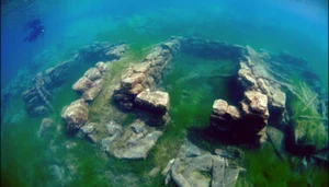 Secrets of the Deep: Exploring Mysterious Sunken Villages Beneath the Ocean Waves - image 7