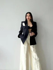 Vo Hoang Yen Showcases Stunning Post-Pregnancy Figure - image 0
