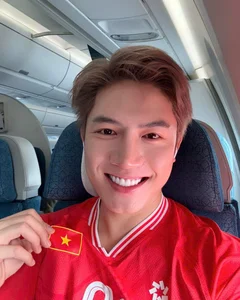 Vietnamese Celebrities Celebrate Dramatic National Football Team Victory - image 7