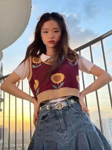 Linh Ka Bold Fashion Statements and Rise as a Vietnamese Pop Artist - image 3