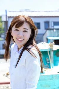 Mirei Uno Graphis Gals Ephemerality Vol.1-2: A Stunning 42-Page Digital Photo Collection - image 14
