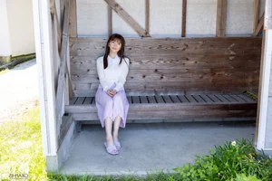 Mirei Uno Graphis Gals Ephemerality Vol.1-2: A Stunning 42-Page Digital Photo Collection - image 11