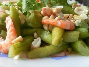 From Pig Feed to Gourmet: The 90,000 VND Wild Plant Specialty - image 3