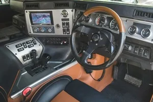 Rare Hummer H1 Alpha 'Beast' Appears on Vietnam's Used Car Market - image 2