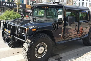 Rare Hummer H1 Alpha 'Beast' Appears on Vietnam's Used Car Market - image 6