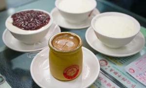The Ultimate Hong Kong Food Tour: From Local Street Eats to High-End Michelin Dining - image 0