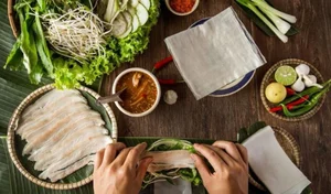 Top 8 Must-Try Affordable Street Food Specialties in Da Nang Vietnam - image 1