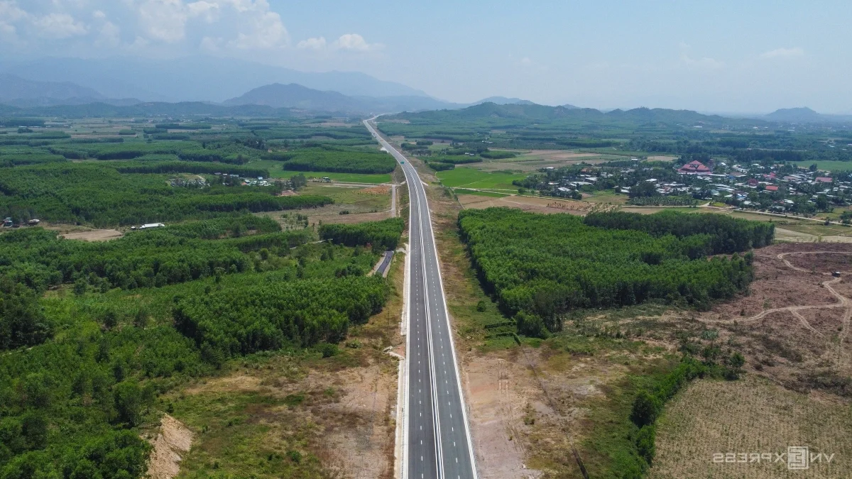 The Van Phong - Nha Trang Expressway: A New Era for Regional Connectivity