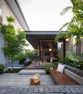 6 Creative Backyard Garden Ideas to Transform Your Outdoor Space - image 4