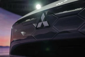 Mitsubishi DST Concept 7-Seater SUV Makes Its Official Debut in Vietnam - image 4