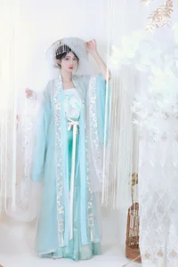 Sophisticated Visuals: YiTuYu Art Language Vol.6386 Qi Luo Sheng De Xiao Su Su - image 8