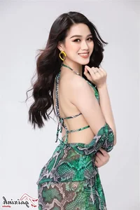Miss Vietnam Do Thi Ha Stuns in Bold Snake-Print Bikini Photoshoot - image 2