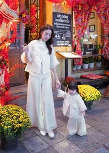 The Adorable Moments of Do My Linh’s Daughter: A Peek into Her Family Life - image 11