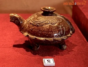 Priceless Vietnamese Ceramic Artifacts: A Journey Through Centuries of Artistry - image 4