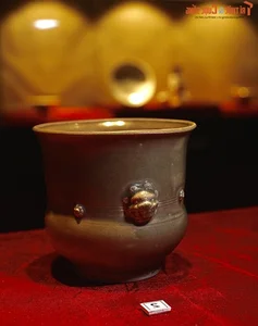 Priceless Vietnamese Ceramic Artifacts: A Journey Through Centuries of Artistry - image 11
