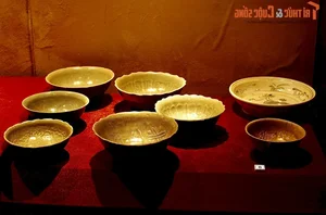 Priceless Vietnamese Ceramic Artifacts: A Journey Through Centuries of Artistry - image 3