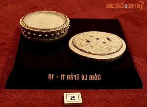 Priceless Vietnamese Ceramic Artifacts: A Journey Through Centuries of Artistry - image 6