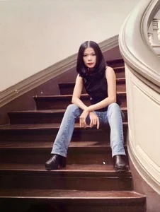 Singer My Le Stuns Fans with Radiant Youthful Photos Resembling a Beauty Queen - image 0