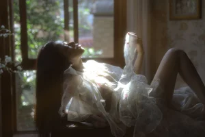 YiTuYu Art Language Vol.9823: Featuring the Elegance of Shu Ki - image 3