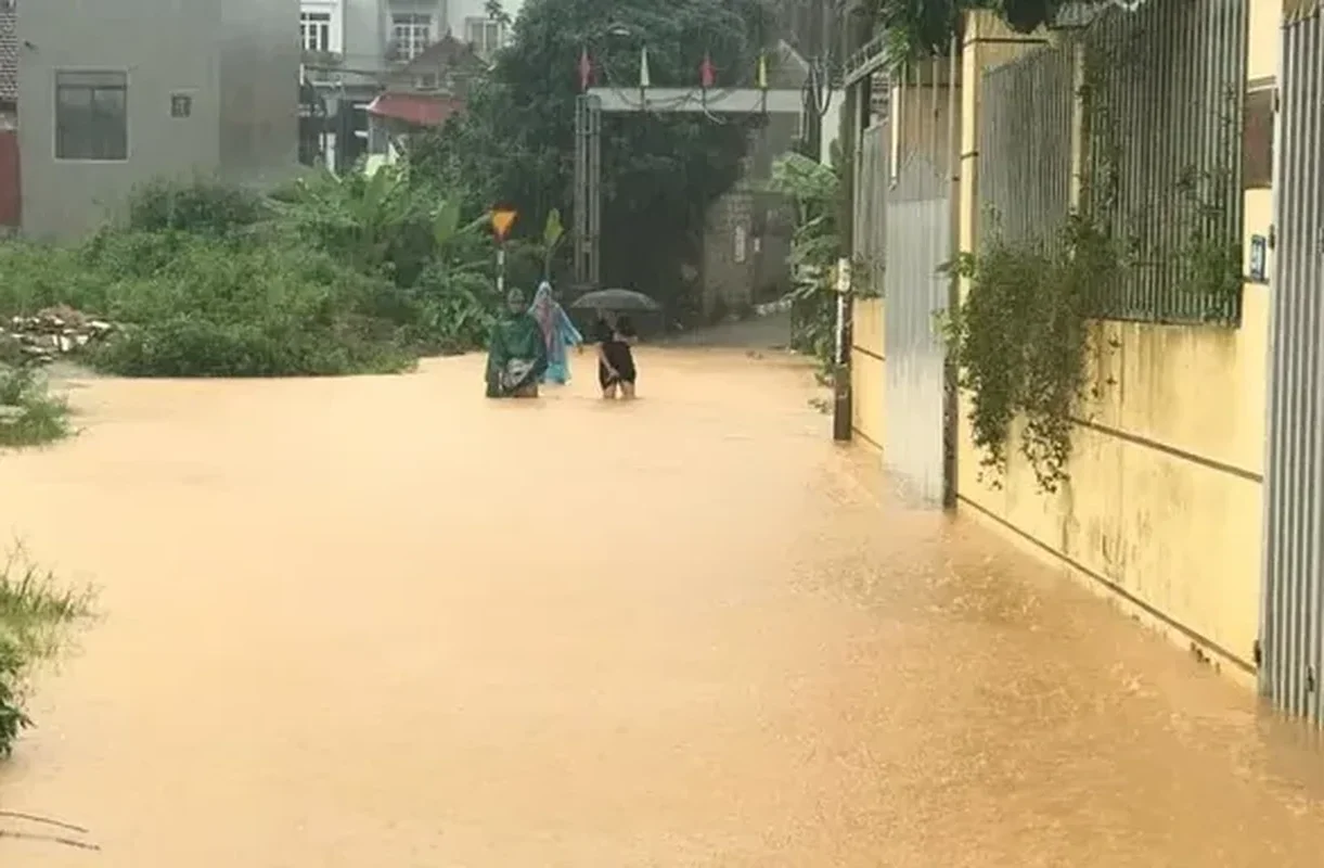 Severe Floods and Landslides Devastate Northern Vietnam's Mountainous Regions
