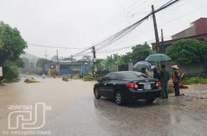 Severe Floods and Landslides Devastate Northern Vietnam's Mountainous Regions - image 8