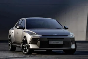 2027 Hyundai Elantra Launch: Larger Design and Advanced Technology Features - image 2