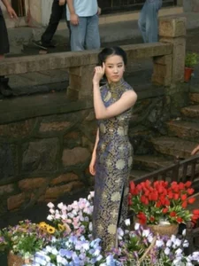 Pax Thien Steals the Spotlight Alongside Angelina Jolie on Movie Set - image 15