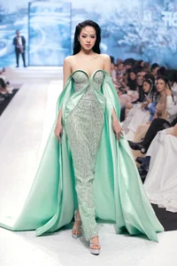 Miss Intercontinental Bao Ngoc Commands the Catwalk in a Vibrant Floral Inspired Couture Masterpiece - image 0