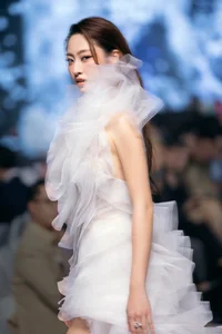 Miss Intercontinental Bao Ngoc Commands the Catwalk in a Vibrant Floral Inspired Couture Masterpiece - image 22