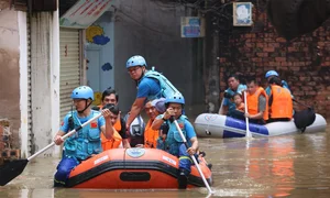 Devastating Impact of Typhoon Yagi Across Southeast Asia and China - image 8