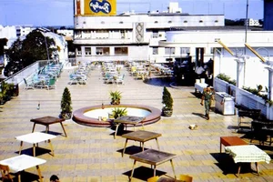 Historic Luxury: Rare Glimpses of American-Influenced Hotels in Saigon Before 1975 - image 4