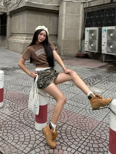 Why Earthy Brown is the Hottest Fashion Color Trend of 2025 - image 1