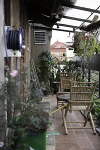 Traditional Vietnamese Architecture Meets Modern 5-Story Townhouse in Hanoi - image 10