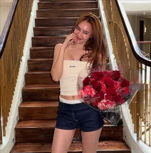 Lan Ngoc Shines in Tube Top: The 'Jade Girl' Proves Beauty Needs No Filter - image 6