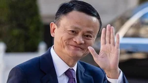 Overcoming Failure: Three Famous Billionaires Who Failed University Exams - image 1