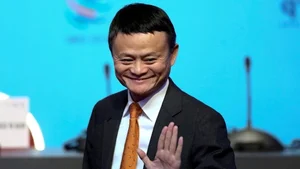 Overcoming Failure: Three Famous Billionaires Who Failed University Exams - image 9