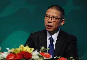 Overcoming Failure: Three Famous Billionaires Who Failed University Exams - image 4