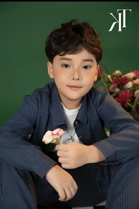 Rising Star: The Captivating Charm of Child Model Tuan Khai - image 4