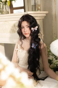 Sweet 17: MC Quyen Linh’s Daughter Hat De Captivates in Dreamy Birthday Photoshoot - image 0
